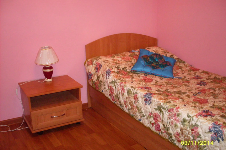Room 12 of 34