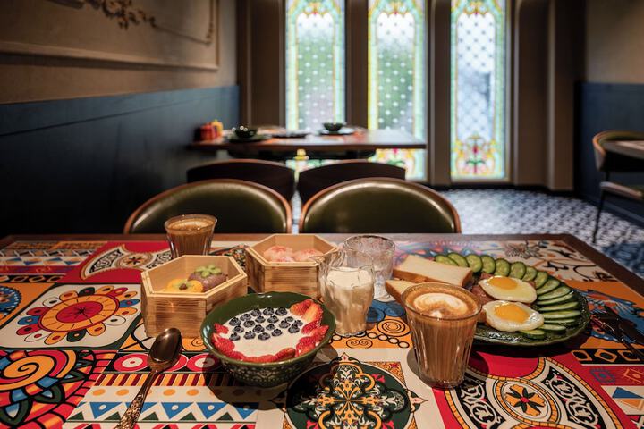Breakfast/Coffee Service 86 of 123