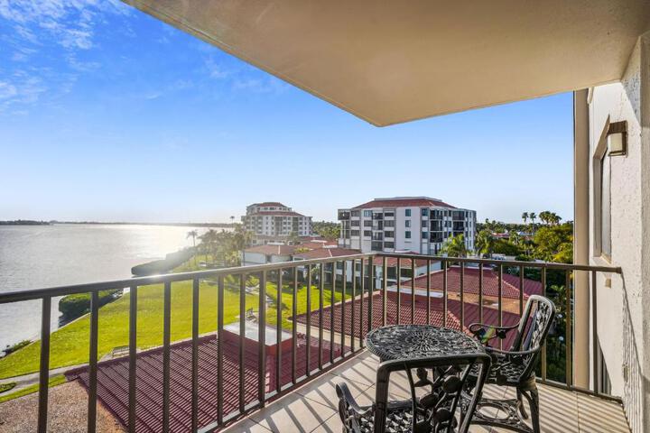 Image of Bahia Del Mar 1 501