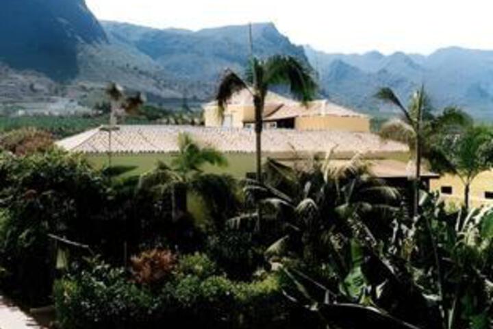 Hotel Rural La Casa Amarilla