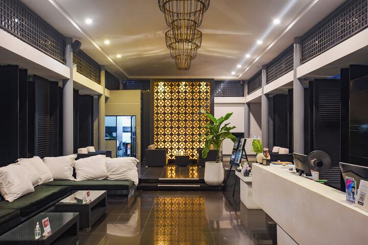 Lobby Entry