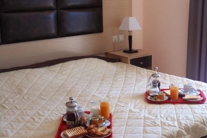 Room 22 of 49