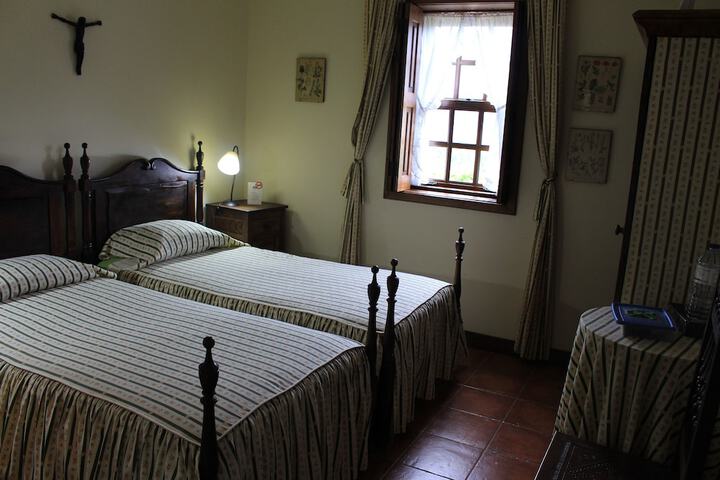 Room 14 of 45