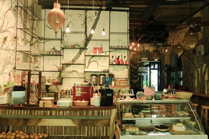 Coffee shop
