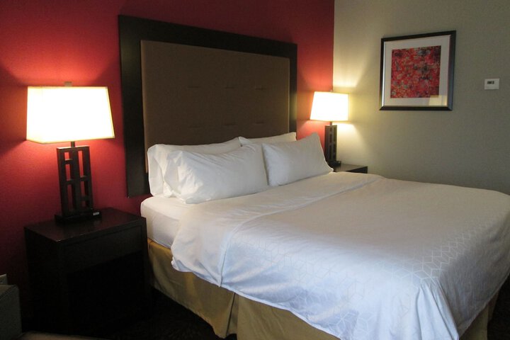 Room 21 of 81