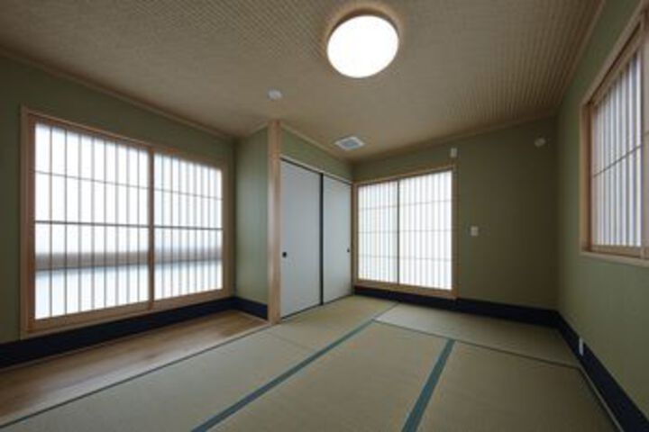 Room 19 of 33