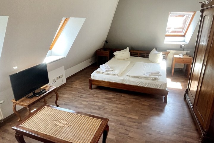 Room 36 of 131