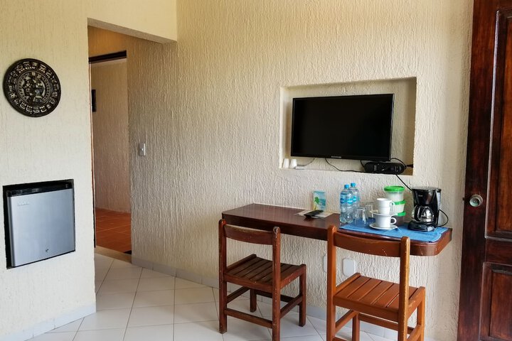 Room 18 of 117