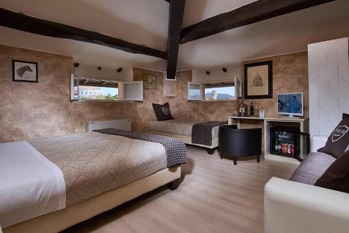 Room 48 of 98