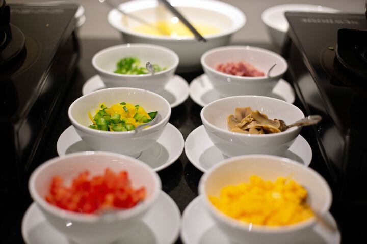 Breakfast/Coffee Service 120 of 129