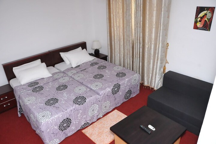 Room 7 of 39