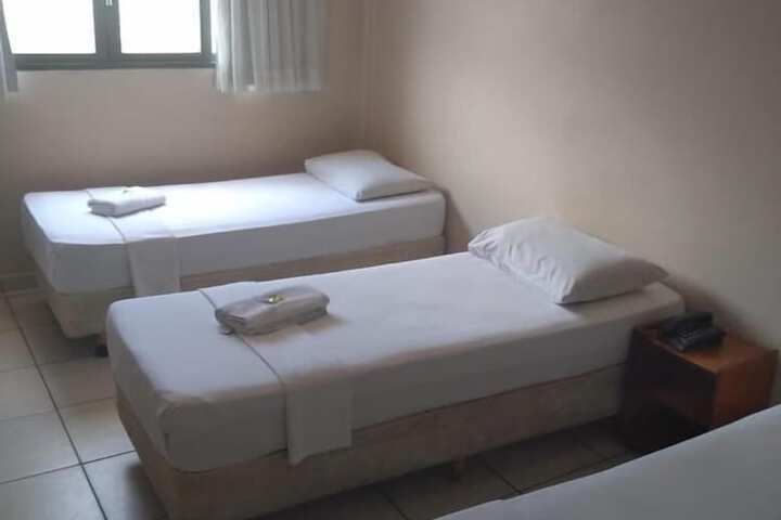Room 35 of 64