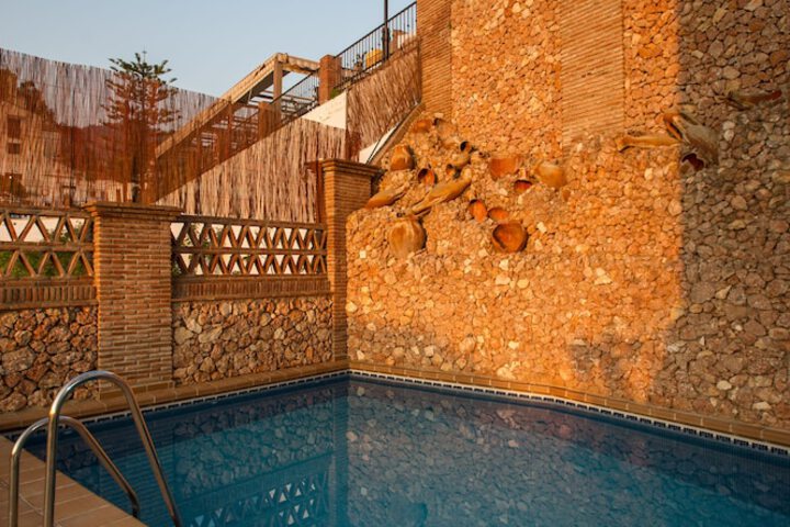 Hotel with Pool