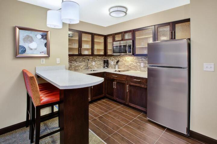 1 Queen Studio Suite (4 of 26)