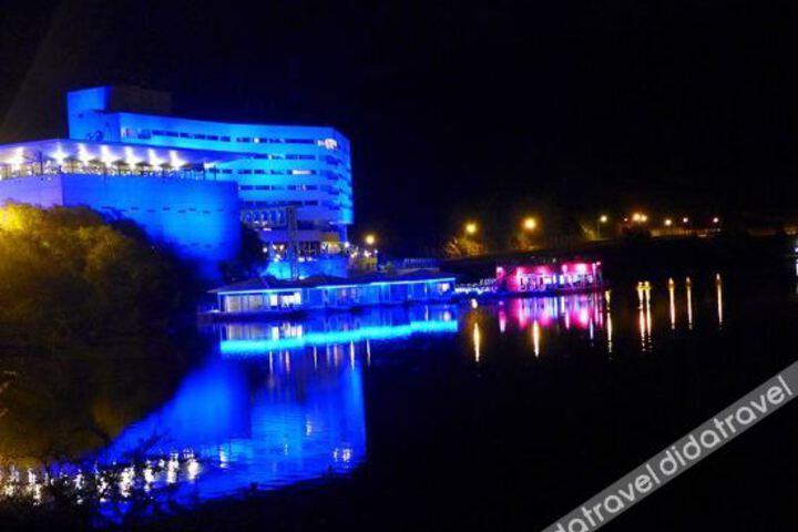 Hotel 6 of 43