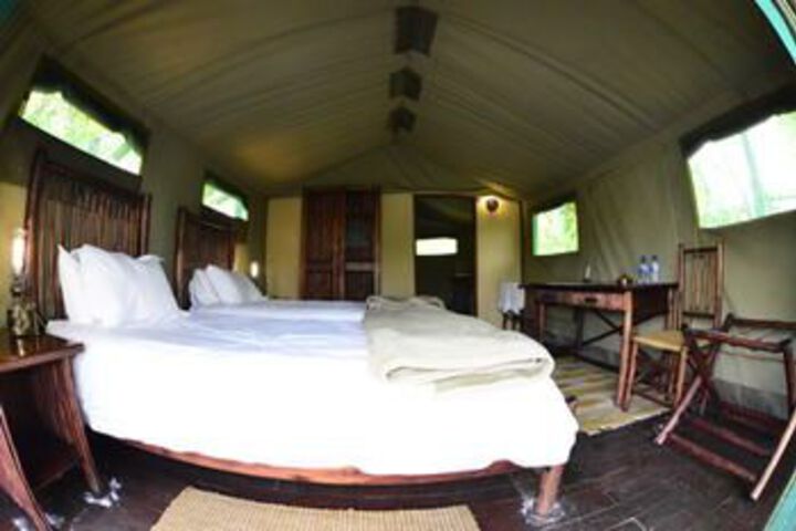 Room 4 of 23
