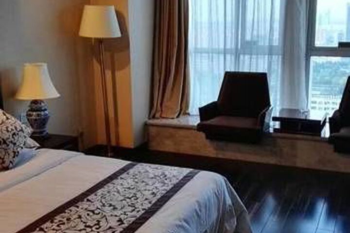 Room 20 of 98