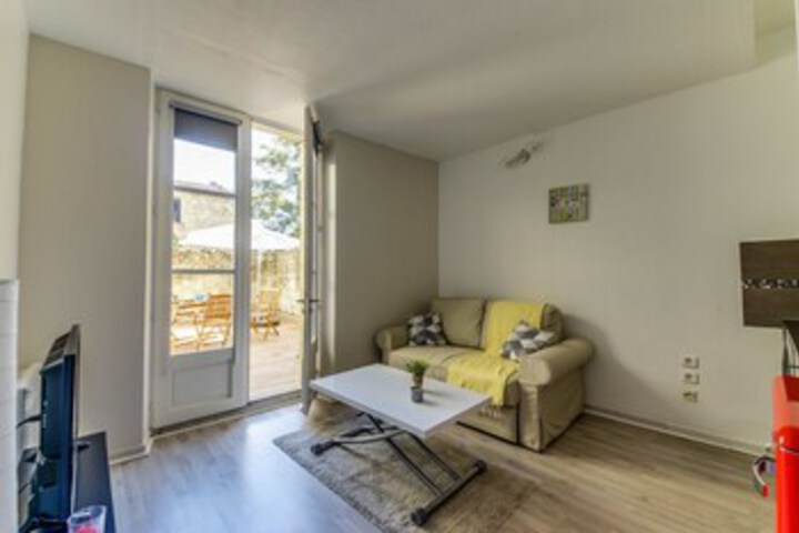 Room 5 of 14