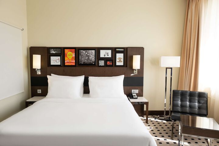 Room 26 of 160