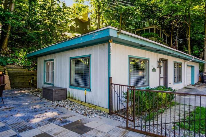 Property Grounds 17 of 19