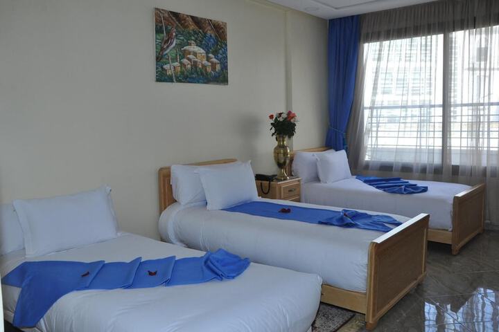 Room 7 of 43