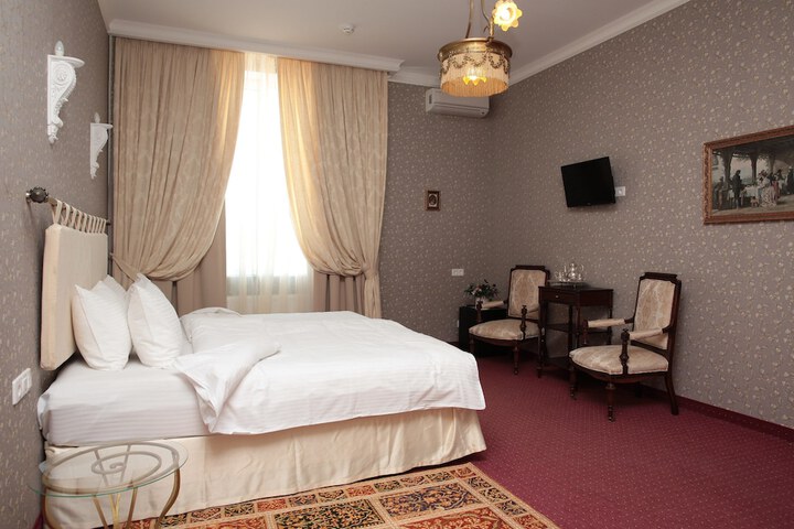 Room 38 of 41