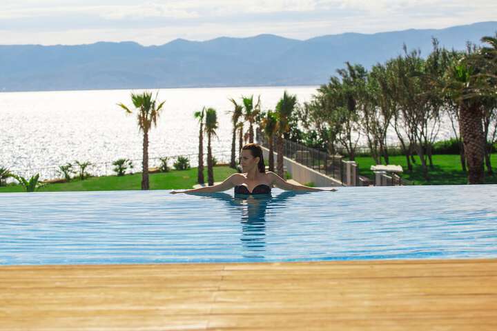 Pool 50 of 99