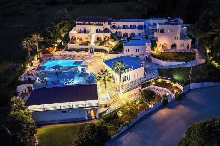 Theo Bungalows Kriopigi