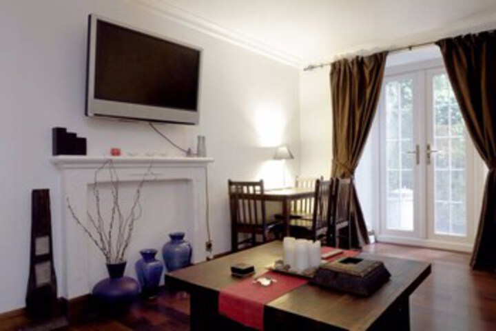 Room 37 of 53