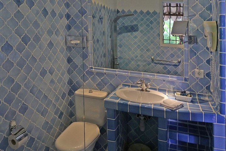Bathroom Interior Photo
