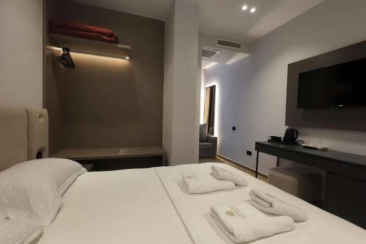Room 14 of 54