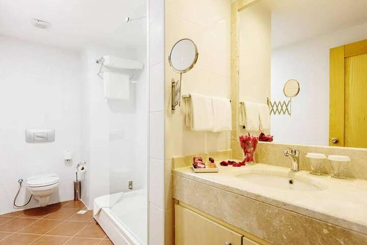 Bath Photo