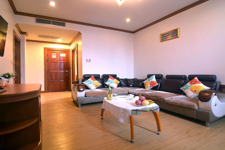 Room 15 of 73