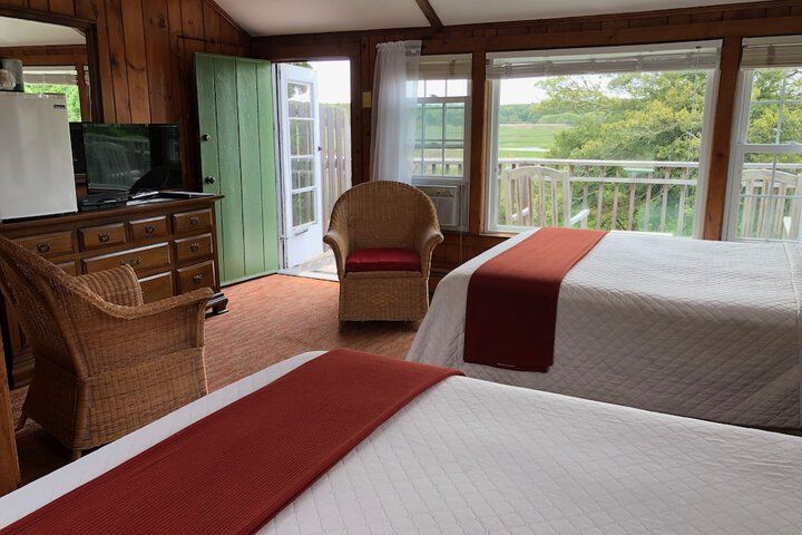 Room 21 of 43