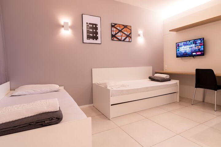 Room 6 of 45
