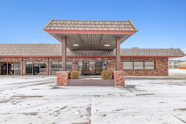 Best Western Hospitality House