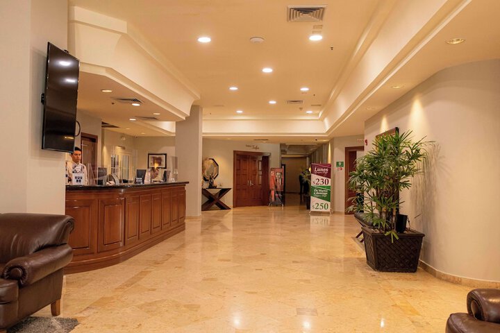Hotel Lobby