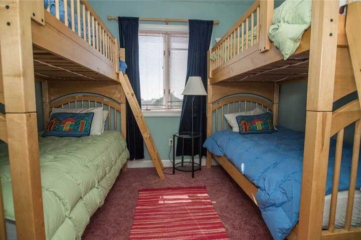 Room 3 of 26