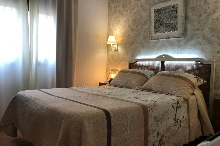 Room 15 of 37