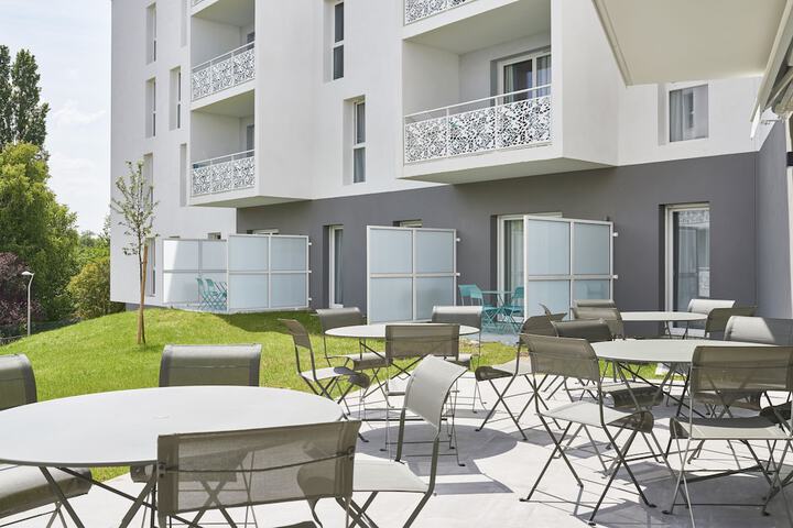 Terrace/Patio 75 of 77
