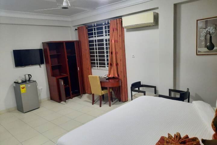 Room 2 of 12