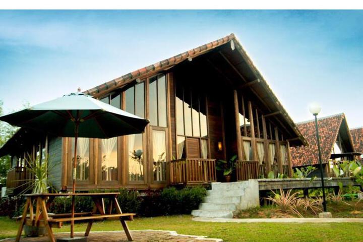 Photo of Gardenia Resort & Spa