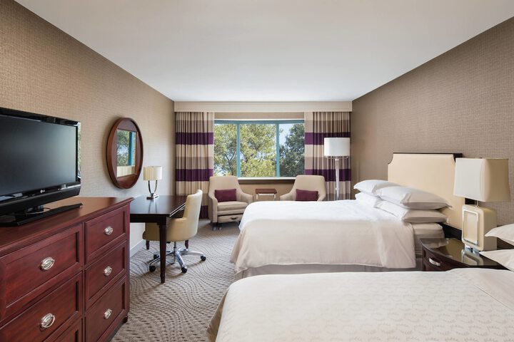 Room 35 of 39
