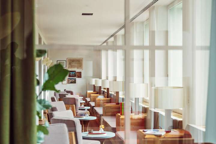 Guest Lobby