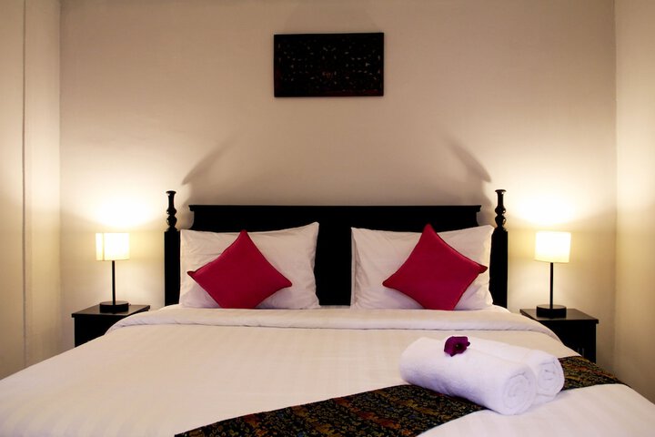 Room 6 of 43