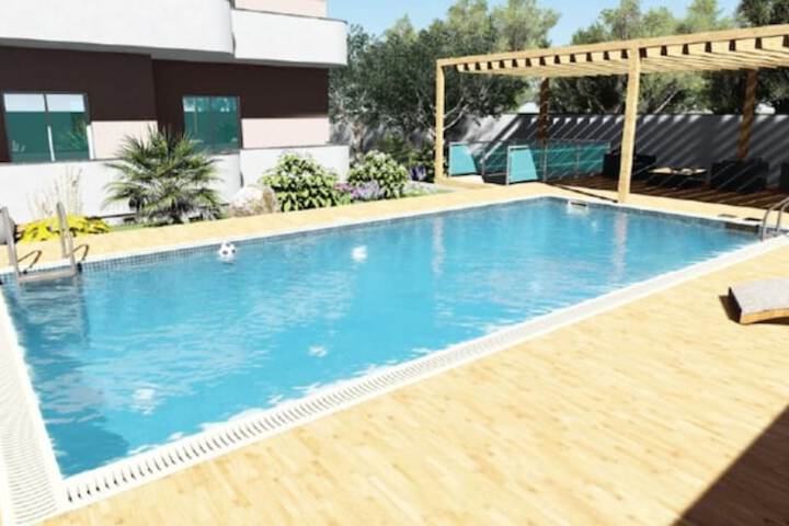 Pool 38 of 53