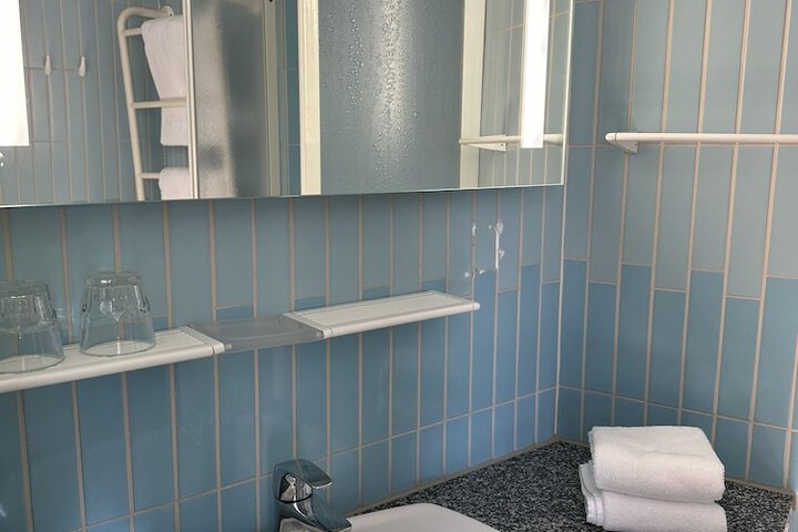 Room 45 of 60