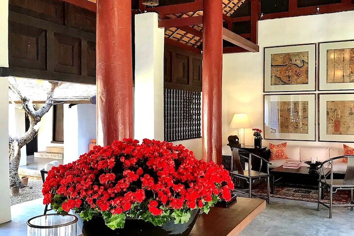 Lobby Entry