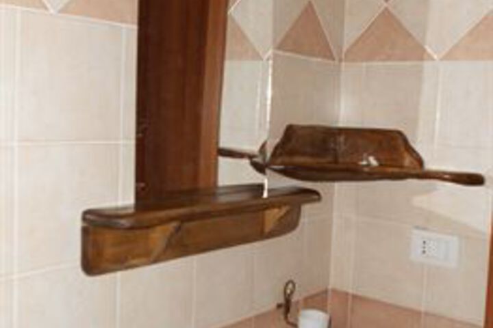 Room 3 of 26