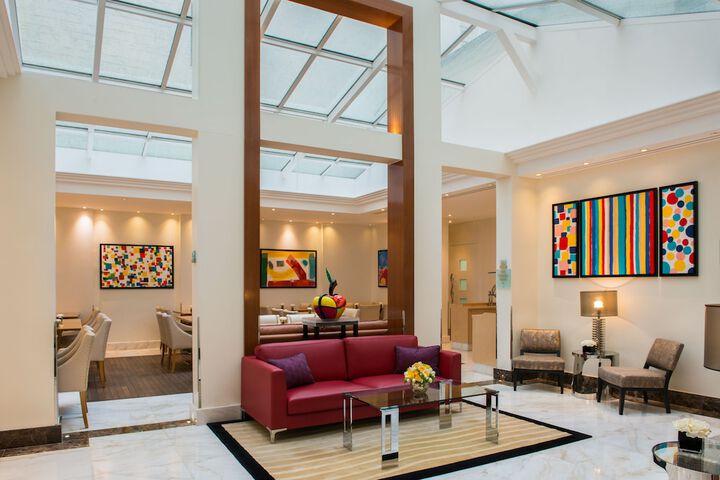 Guest Lobby